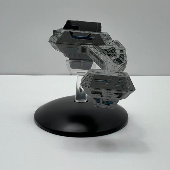 Eaglemoss 2017 Star Trek Borg Renegades Diecast Starship 73 - Picture 7 of 12